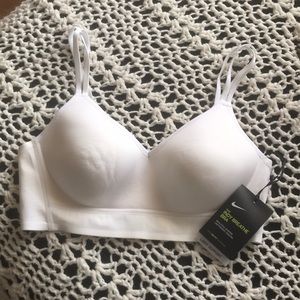 Brand new Nike bra!